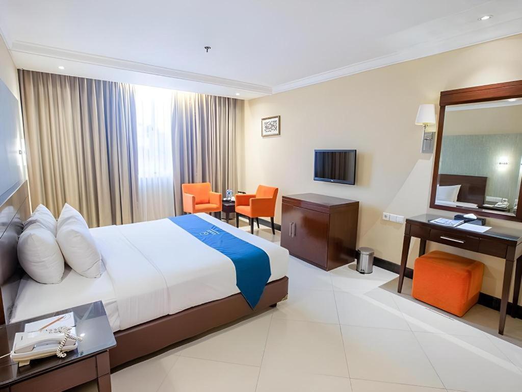 Grage Hotel Cirebon Ngoại thất bức ảnh